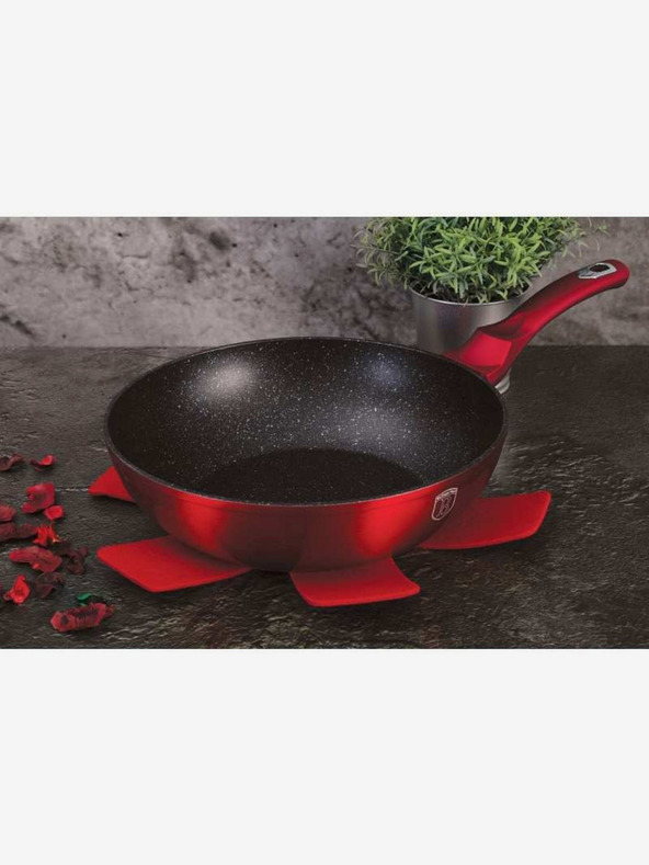 Berlingerhaus Panvica WOK s pokrievkou s mramorovým povrchom 28 cm Burgundy Metallic Line BERLINGERHAUS