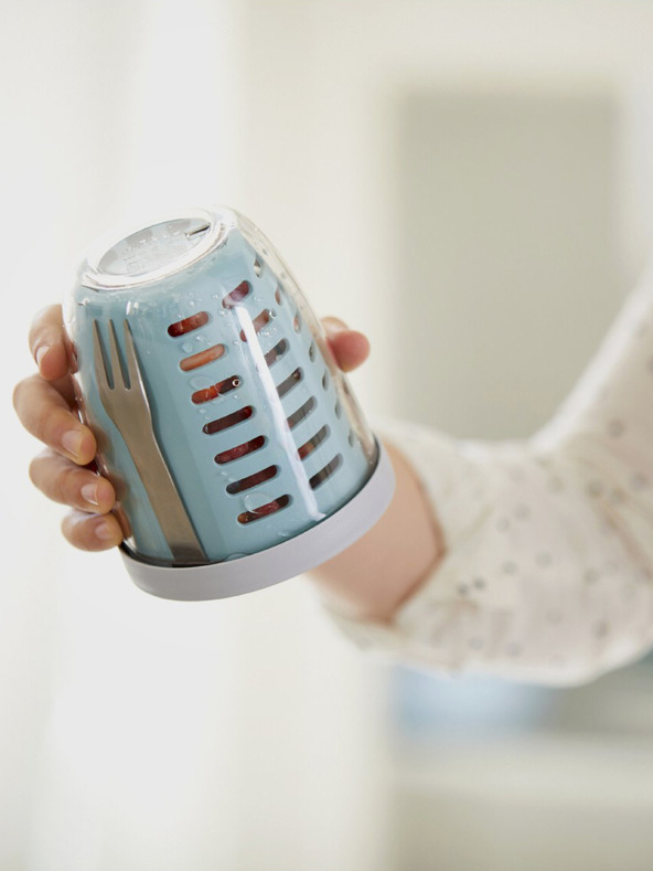 Mepal Svetlo modrý desiatkový box so sieťkou Mepal Ellipse (600 ml)