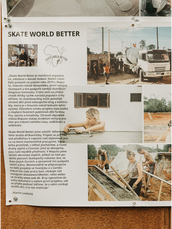 DOBRO Biele pánske tričko DOBRO. Skate World Better