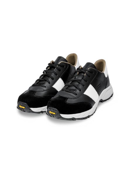 BOTAS *** Dámske kožené outdoorové tenisky / topánky čierno-biele Botas Nordic Black