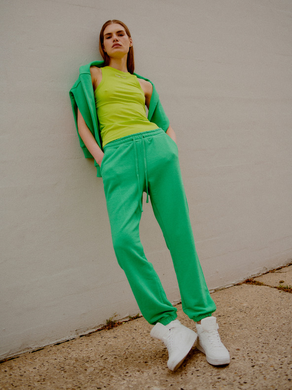 The Jogg Concept Zelené dámske tepláky The Jogg Concept