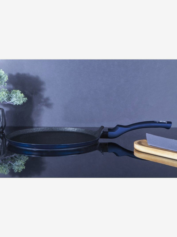 Berlingerhaus Panvica na palacinky s mramorovým povrchom 28 cm BERLINGERHAUS Metallic Line Aquamarine Edition