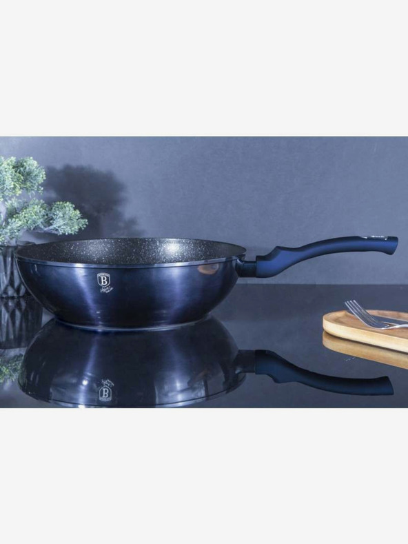 Berlingerhaus Wok panvica s mramorovým povrchom 30 cm BERLINGERHAUS Metallic Line Aquamarine Edition