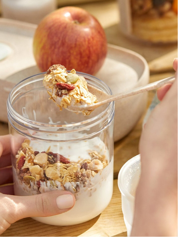 Lékué Lekvár s lyžičkou na občerstvenie Lékué Jar To Go Organic Cream (600 ml)