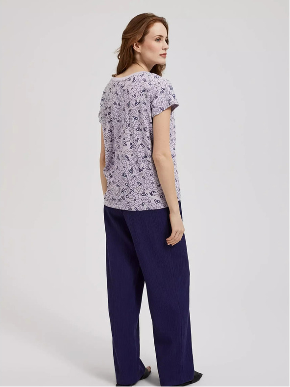 Moodo Fialová blúzka s kvetinovým vzorom a výstrihom do V Moodo