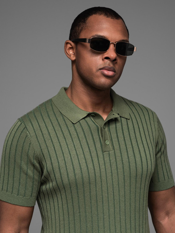 Ombre Clothing Pánska polokošeľa SLIM FIT z viskózy so zvislými pruhmi Ombre Clothing