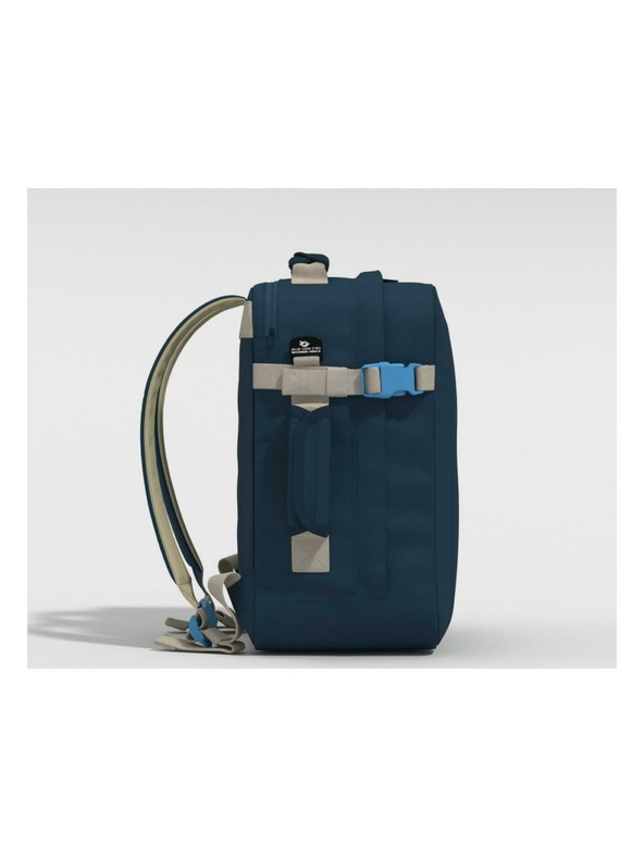 CabinZero Batoh CabinZero Classic Tech 28L Blue Grotto
