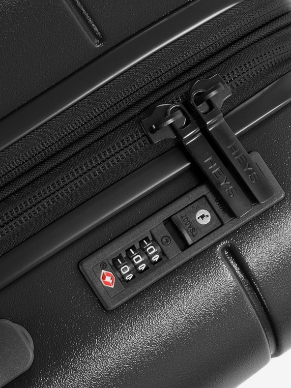 Heys Čierny cestovný kufrík Heys Zen L Black