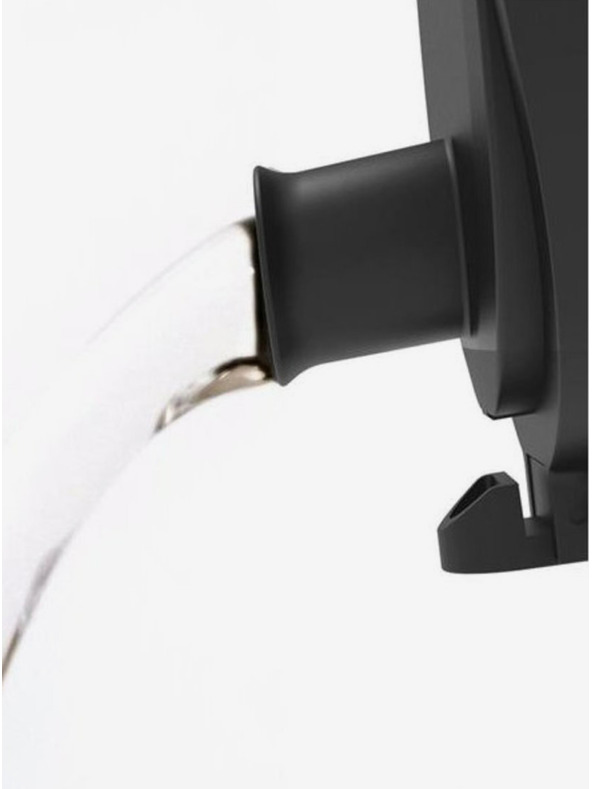 ION8 Čierna vzorkovaná fľaša Ion8 Leak Proof Celestical Universe (500 ml)