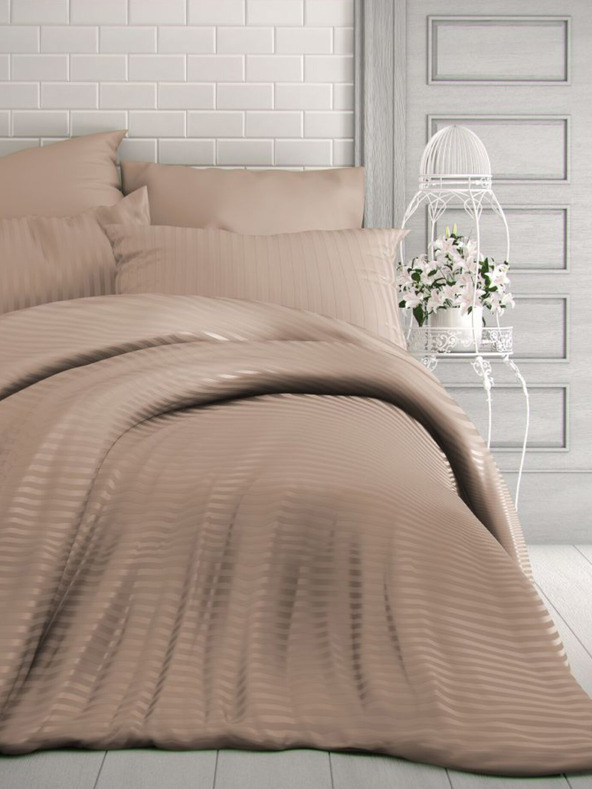 Kvalitex Saténové predĺžené posteľné obliečky s prúžkom 140x220, 70x90cm béžové Kvalitex