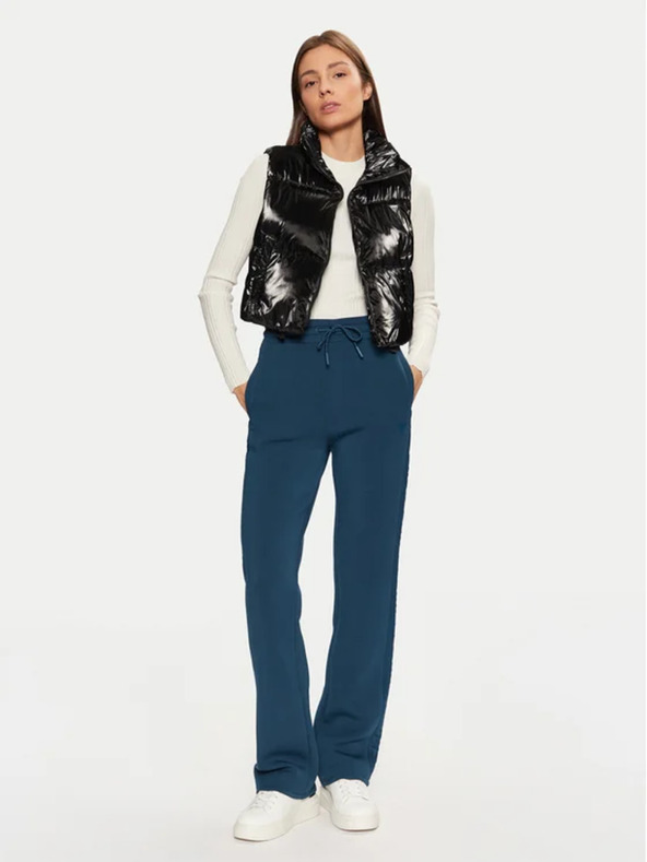 Guess Jeans Dámska čierna športová vesta Guess jeans