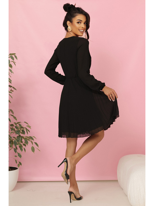 numoco Skladané šaty ISABELLE s dlhým rukávom a výstrihom