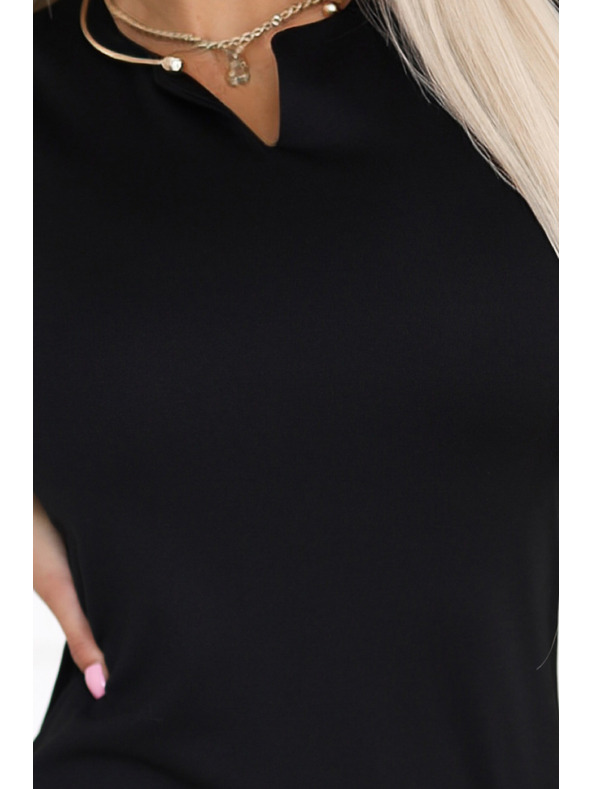 numoco Zmyselné puzdrové šaty s krátkymi rukávmi a ozdobným výstrihom