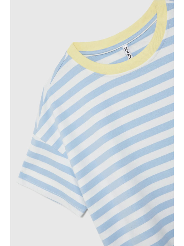 Moodo Modro-biele pruhované tričko so žltým golierom