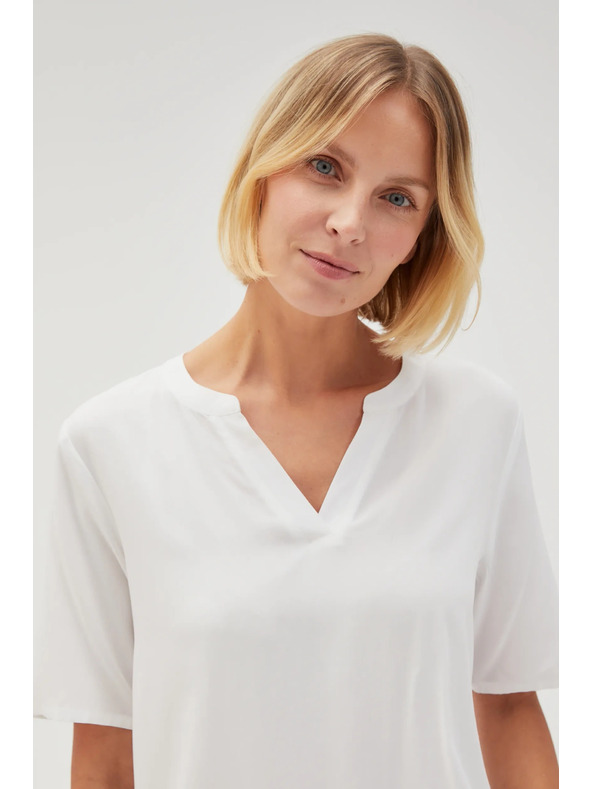 Moodo Biela dámska blúzka so zaväzovaním