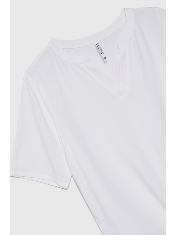 Moodo Biela dámska blúzka so zaväzovaním