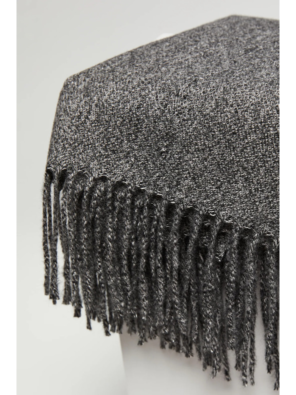 Moodo Sivá dámska deka