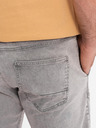 Ombre Clothing Pánske džínsové kraťasy so zdobným prešívaním - svetlo sivé