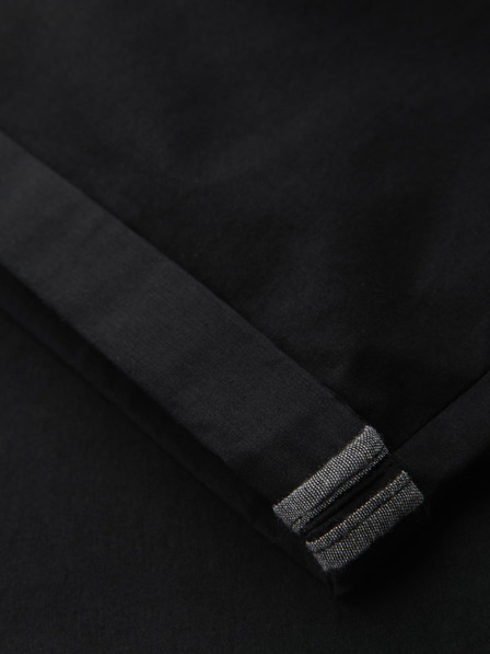 Ombre Clothing Pánske klasické chino šortky s ohrnutým lemom - čierne