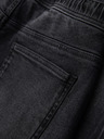Ombre Clothing Pánske šortky s elastickým pásom a praným efektom - čierne