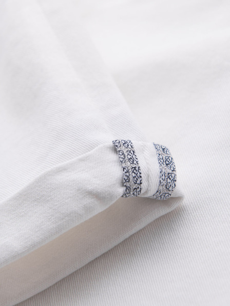 Ombre Clothing Pánske džínsové šortky s ohrnutým lemom - biele