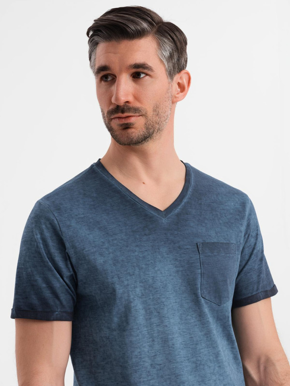 Ombre Clothing Pánske bavlnené tričko so výstrihom do V a praným efektom - tmavo modré