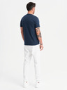 Ombre Clothing Pánske klasické bavlnené tričko BASIC so výstrihom do V - tmavo modré