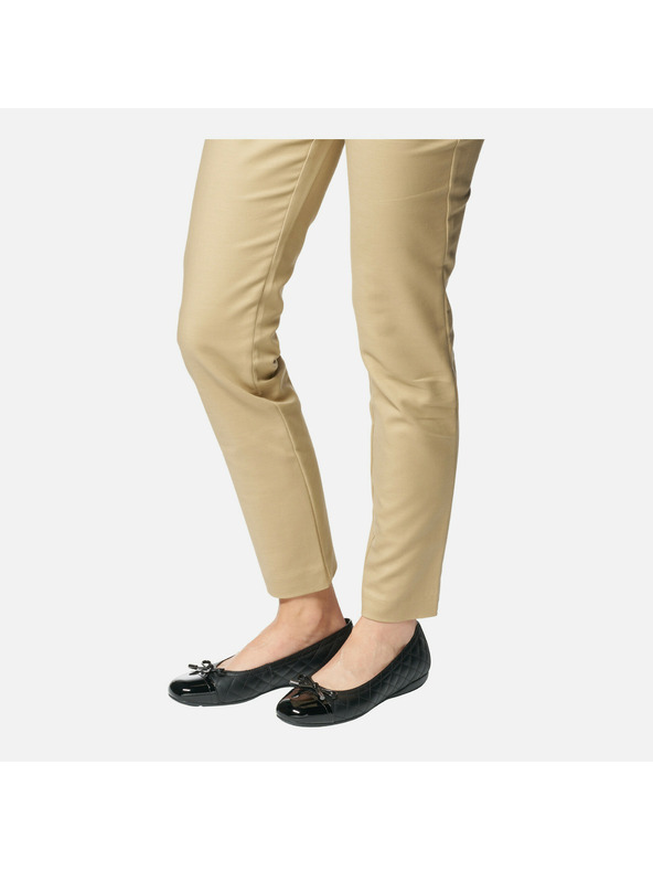 Geox Čierne dámske balerínky Geox Annytah