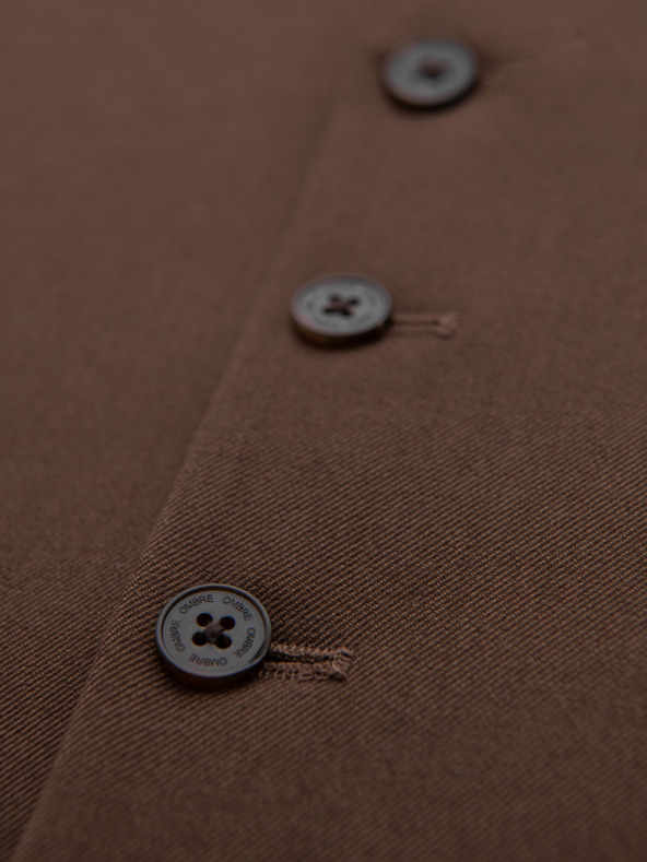 Ombre Clothing Pánska hnedá obleková vesta s klasickými detailmi a podšívkou