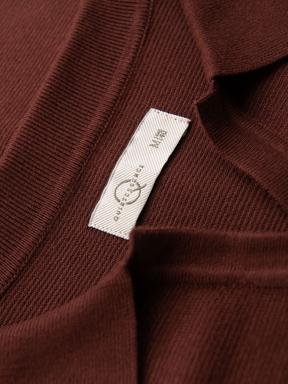 Ombre Clothing Pánske polo tričko bez gombíkov s klasickou väzbou - tmavohnedá