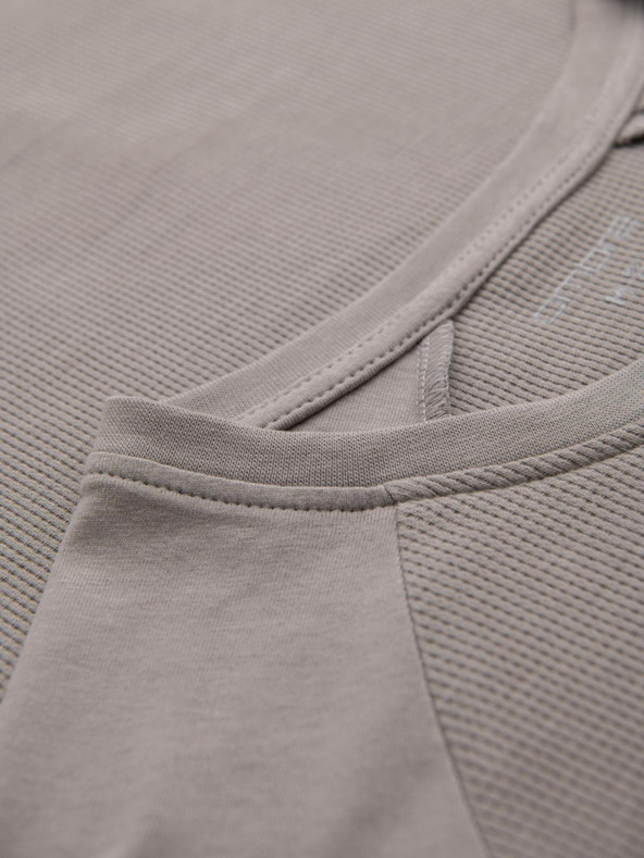 Ombre Clothing Pánske sivé bavlnené tričko s dlhým rukávom