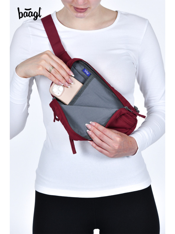 BAAGL  BAAGL Ľadvinka Go Burgundy GRS