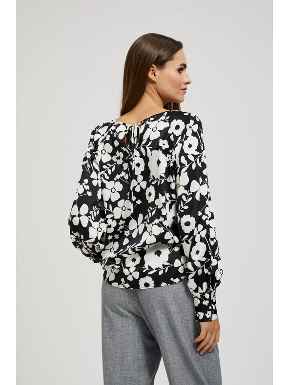 Moodo Kvetinová čierno-biela blúzka Moodo