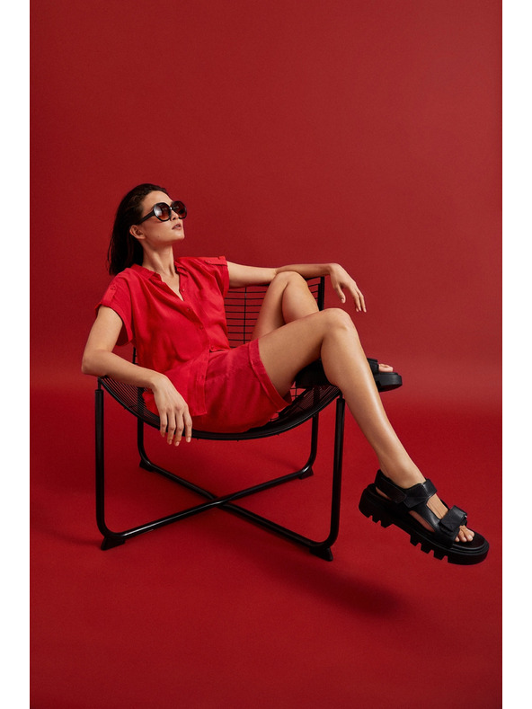 Moodo Červené ľanové kraťasy