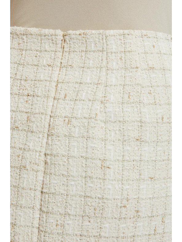 Moodo Krémová púzdrová kockovaná sukňa