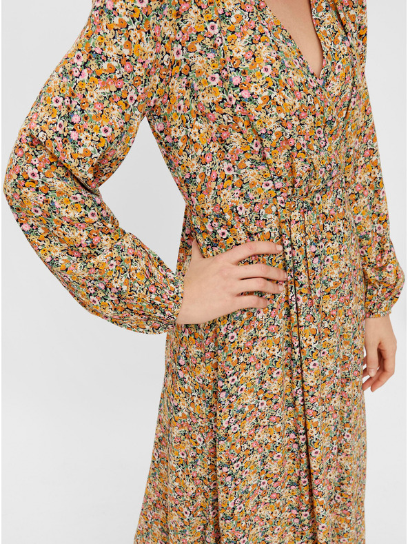 Pieces Béžové kvetinové midi nohavice Pieces Gry