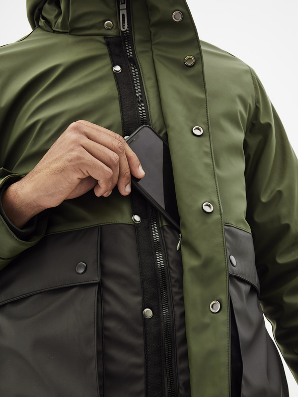 Celio Tmavozelená bunda Celio Supheatgum