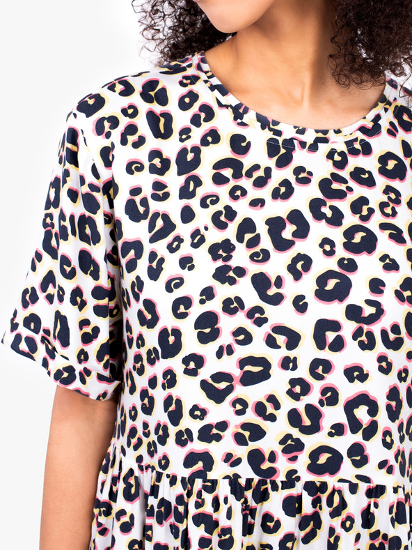 Brakeburn Biele dámske krátke šaty so zvieracím vzorom Brakeburn