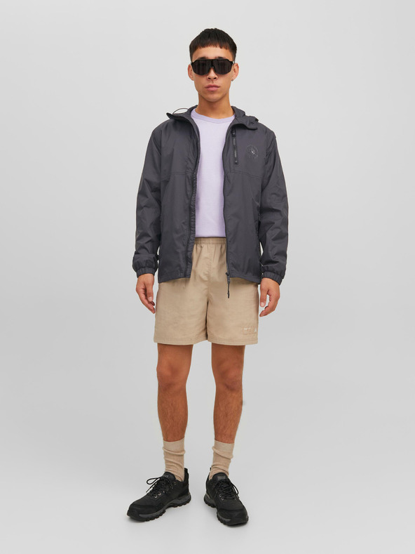 Jack & Jones Čierna pánska ľahká bunda Jack & Jones Filo s kapucňou