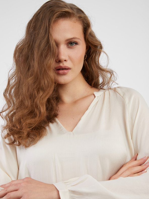 AWARE by VERO MODA Krémová blúzka AWARE by VERO MODA Sunny