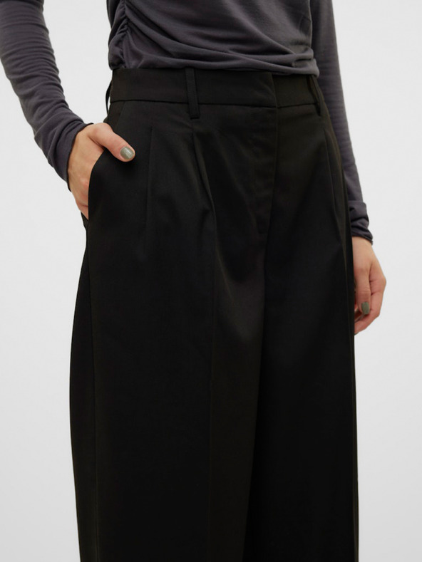 Vero Moda Čierne dámske nohavice so širokými nohavicami Vero Moda Nila
