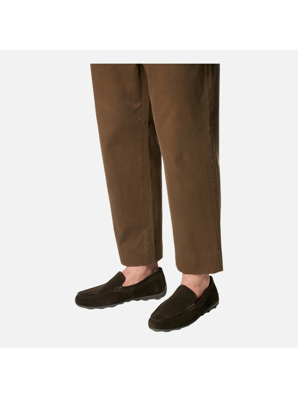 Geox Tmavo hnedé pánske mokasíny Geox Spherica EC16