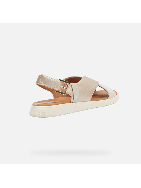 Geox Zlaté dámske sandále Geox Dandra