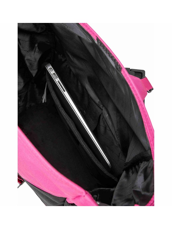 Meatfly Meatfly batoh Holler Pink / Black 28 L | Čierna | Objem 28 L
