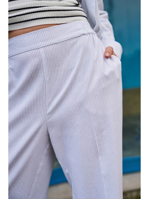 Moodo Dámske nohavice Moodo - biele