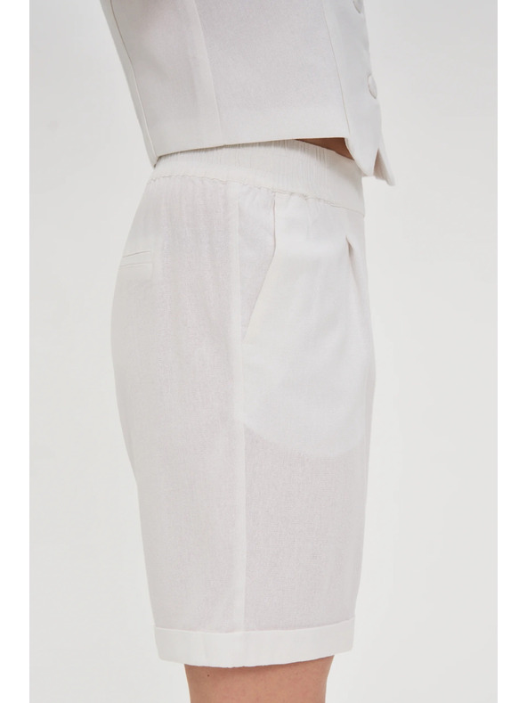 Moodo Dámske kraťasy Moodo - biele