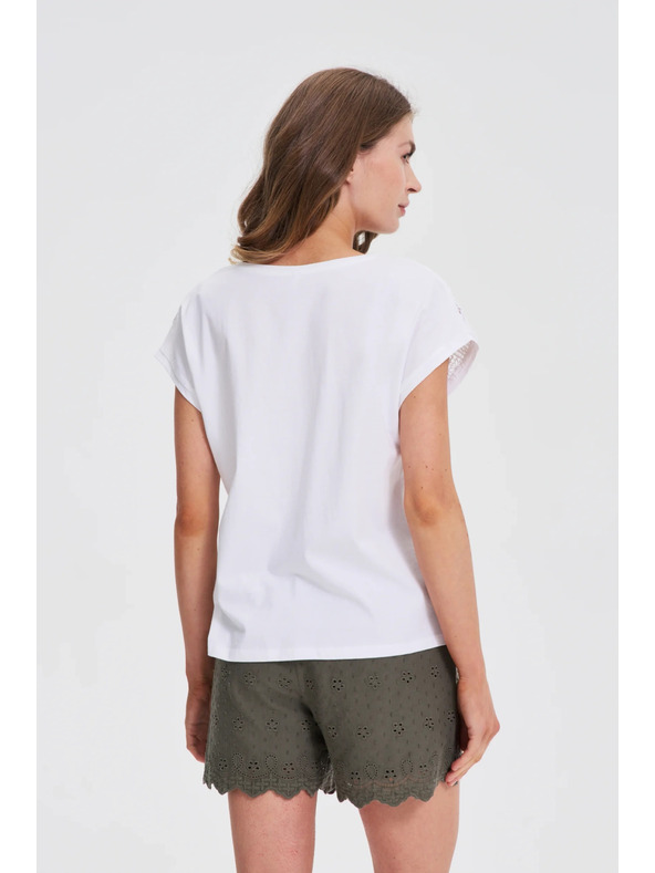 Moodo Biela voľná blúzka