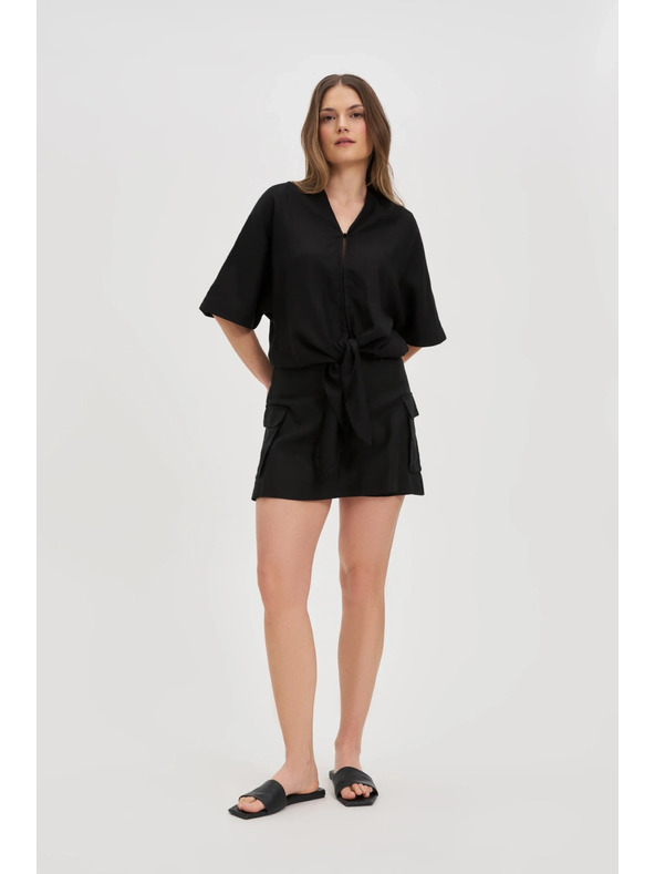 Moodo Dámsky čierny top so zaväzovaním