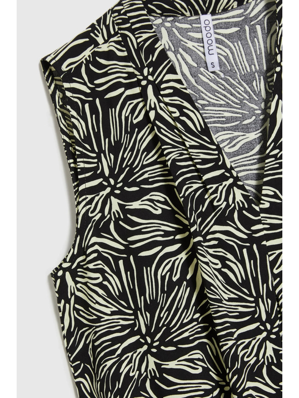 Moodo Čiernobiela blúzka bez rukávov