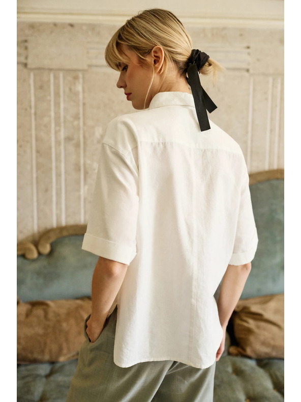 Moodo Biela blúzka s krátkym rukávom